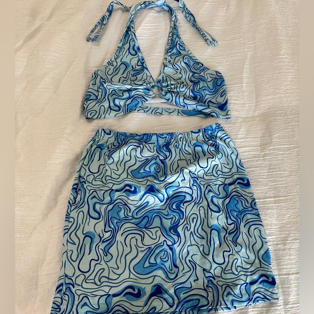 Groovy blue 2 piece skirt set